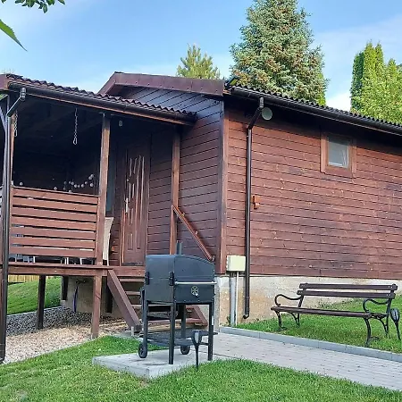 Деревянный коттедж Na Radosnej Nad Jeziorem *