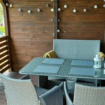 Na Radosnej Nad Jeziorem Деревянный коттедж Moldzie